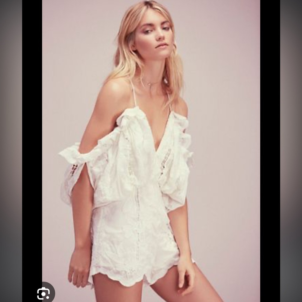 NWT Alice McCall Shake It play suit